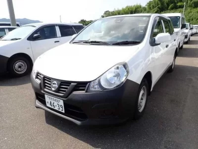 Nissan AD
