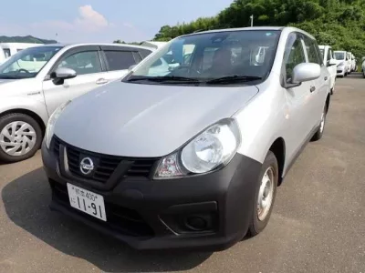 Nissan AD