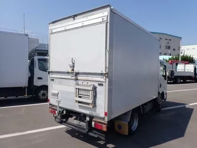 Nissan ATLAS