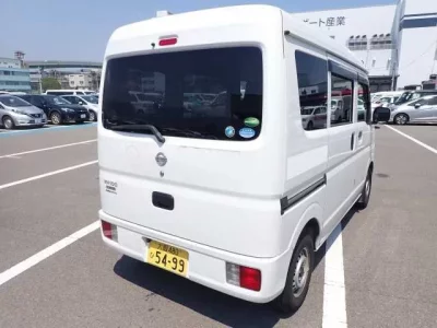Nissan CLIPPER VAN