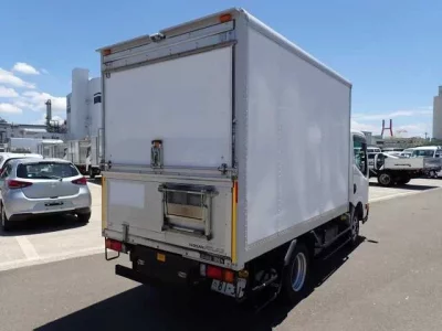 Nissan ATLAS