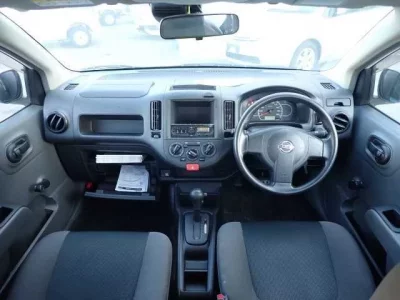 Nissan AD