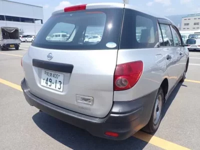 Nissan AD
