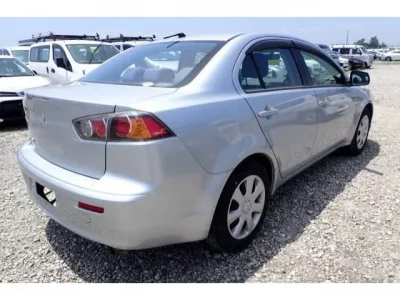 Mitsubishi GALANT FORTIS