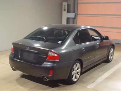Subaru LEGACY B4