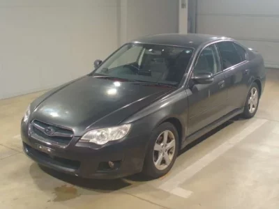 Subaru LEGACY B4