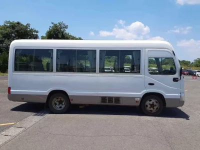 Toyota COASTER