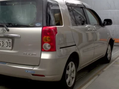 Toyota RAUM