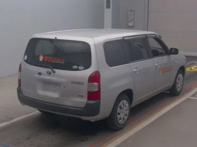 Toyota SUCCEED