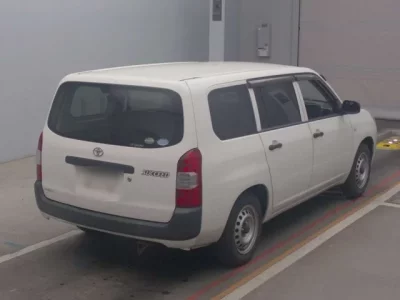 Toyota SUCCEED