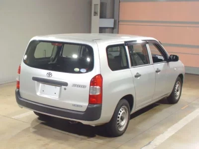 Toyota SUCCEED
