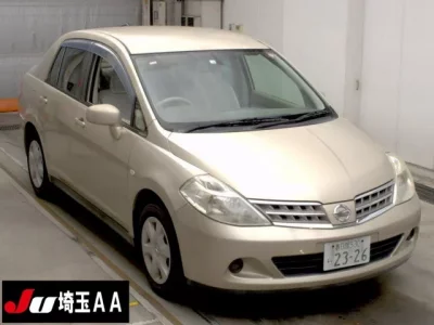 Nissan TIIDA LATIO