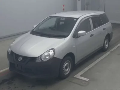 Nissan AD