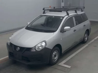 Nissan AD