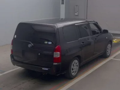 Toyota SUCCEED