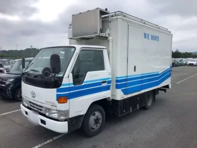 Toyota DYNA