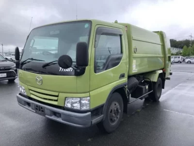 Mazda TITAN