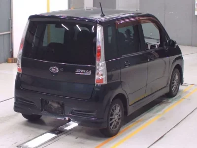 Subaru STELLA