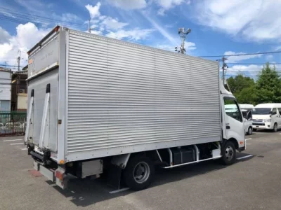 Hino DUTRO