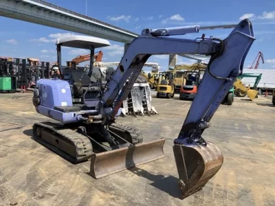 HITACHI EX30-2