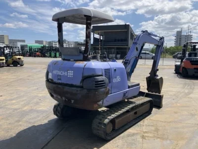 HITACHI EX30-2