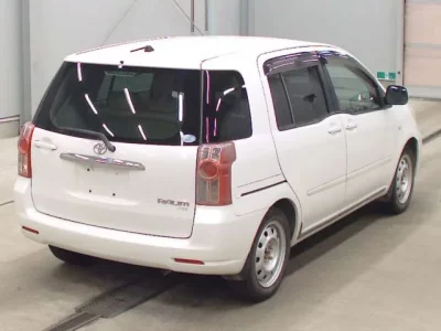 Toyota RAUM