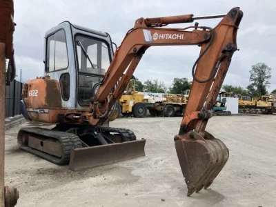 HITACHI EX22