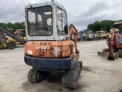 HITACHI EX22