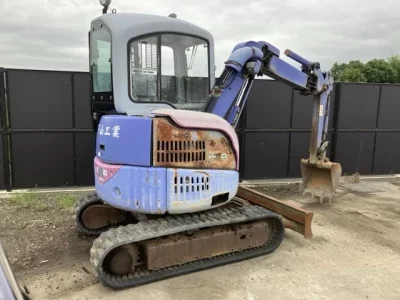 KOMATSU PC28UU-3
