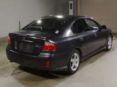 Subaru LEGACY B4