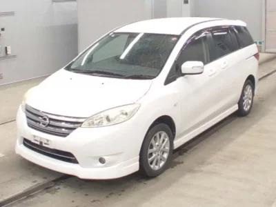 Nissan LAFESTA