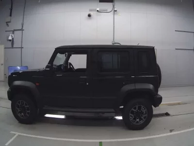 Suzuki JIMNY NOMADE