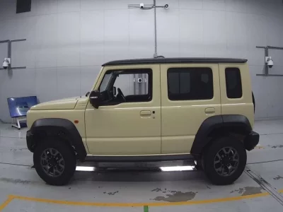 Suzuki JIMNY NOMADE