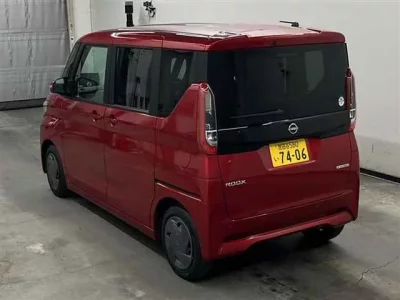 Nissan ROOX