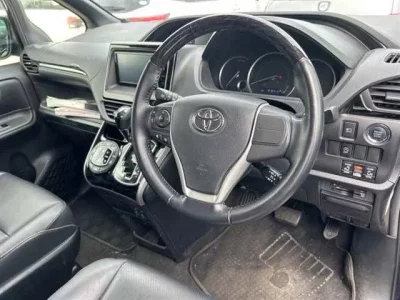 Toyota ESQUIRE