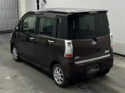 Daihatsu TANTO EXE