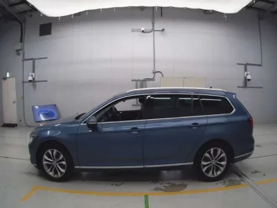 Volkswagen PASSAT VARIANT
