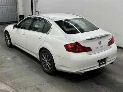 Nissan SKYLINE