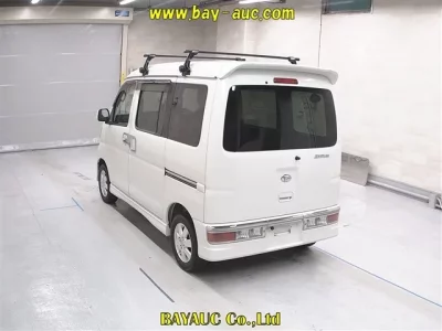 Daihatsu Atrai Wagon