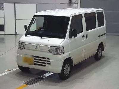 Mitsubishi MINICAB VAN