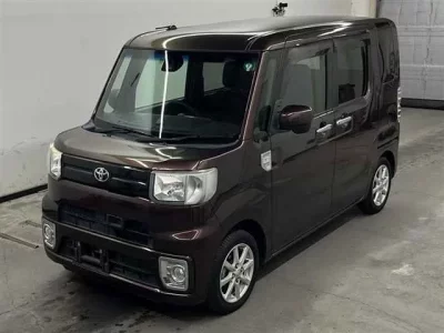 Toyota PIXIS MEGA