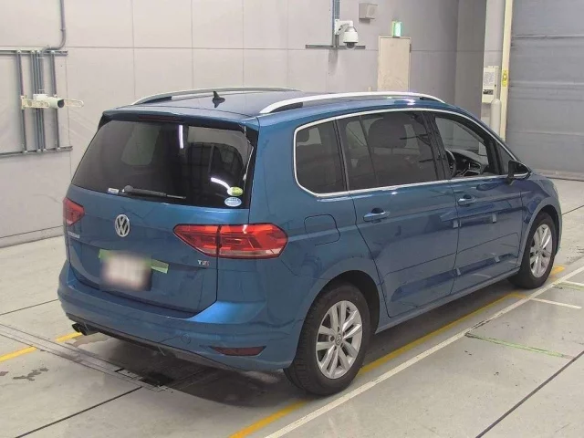 Volkswagen GOLF TOURAN