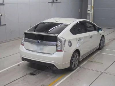 Toyota PRIUS PHV