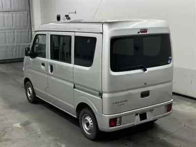 Mitsubishi MINICAB VAN