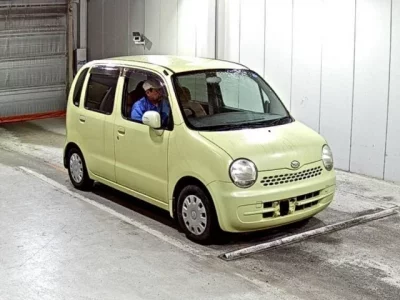Daihatsu MOVE LATTE