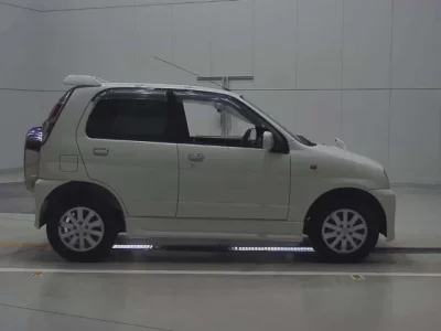 Daihatsu TERIOS KID