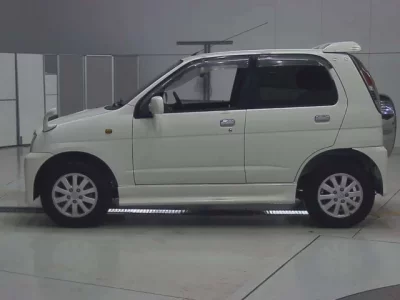 Daihatsu TERIOS KID