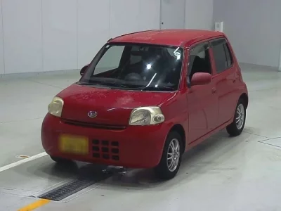 Daihatsu Esse
