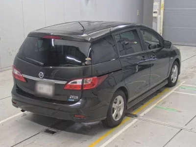 Nissan LAFESTA