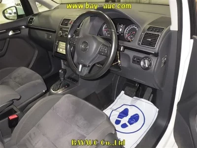 Volkswagen GOLF TOURAN